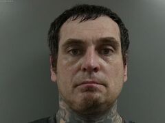 Mugshot of LISCOMB, MICHAEL