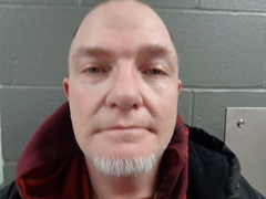 Mugshot of DAVIS, KENNETH